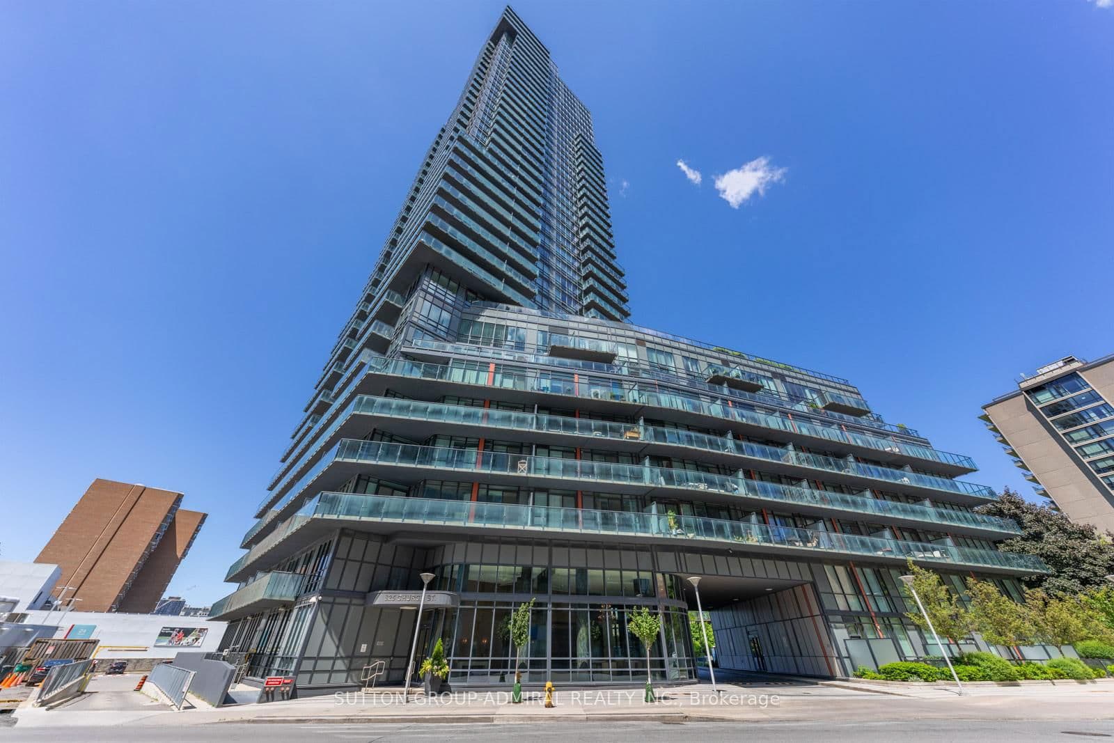 825 Church Street, Unit Ph401
