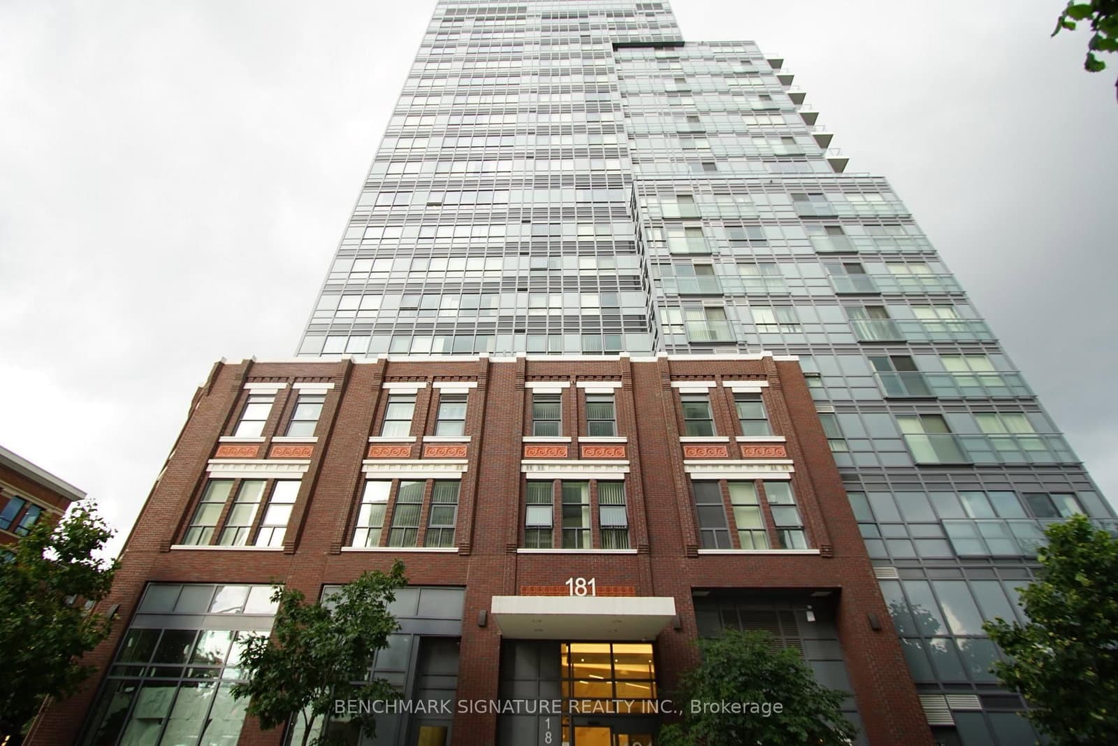 #904 - 181 Huron Street