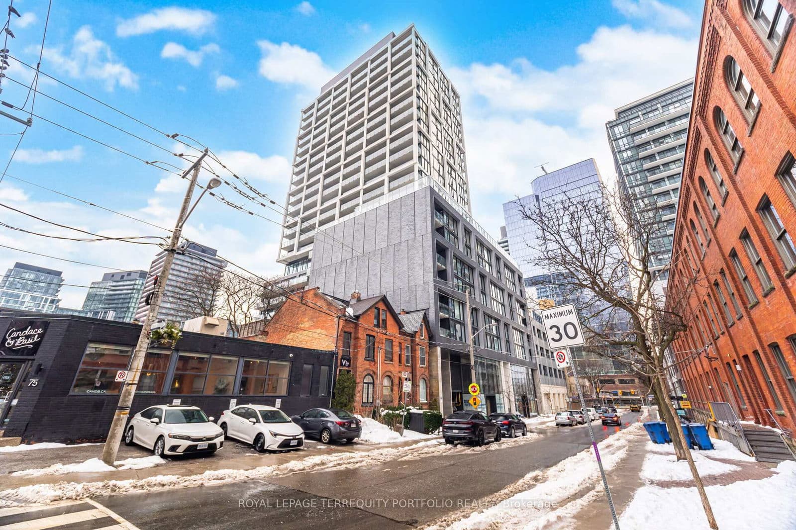 #309 - 55 Ontario Street