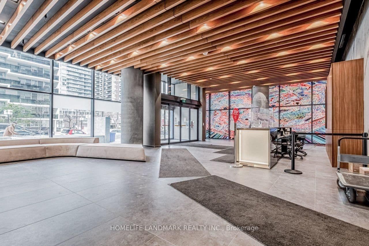 #507 - 161 Roehampton Avenue