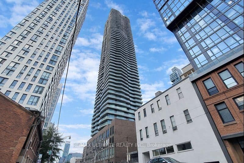 #2604 - 100 Dalhousie Street
