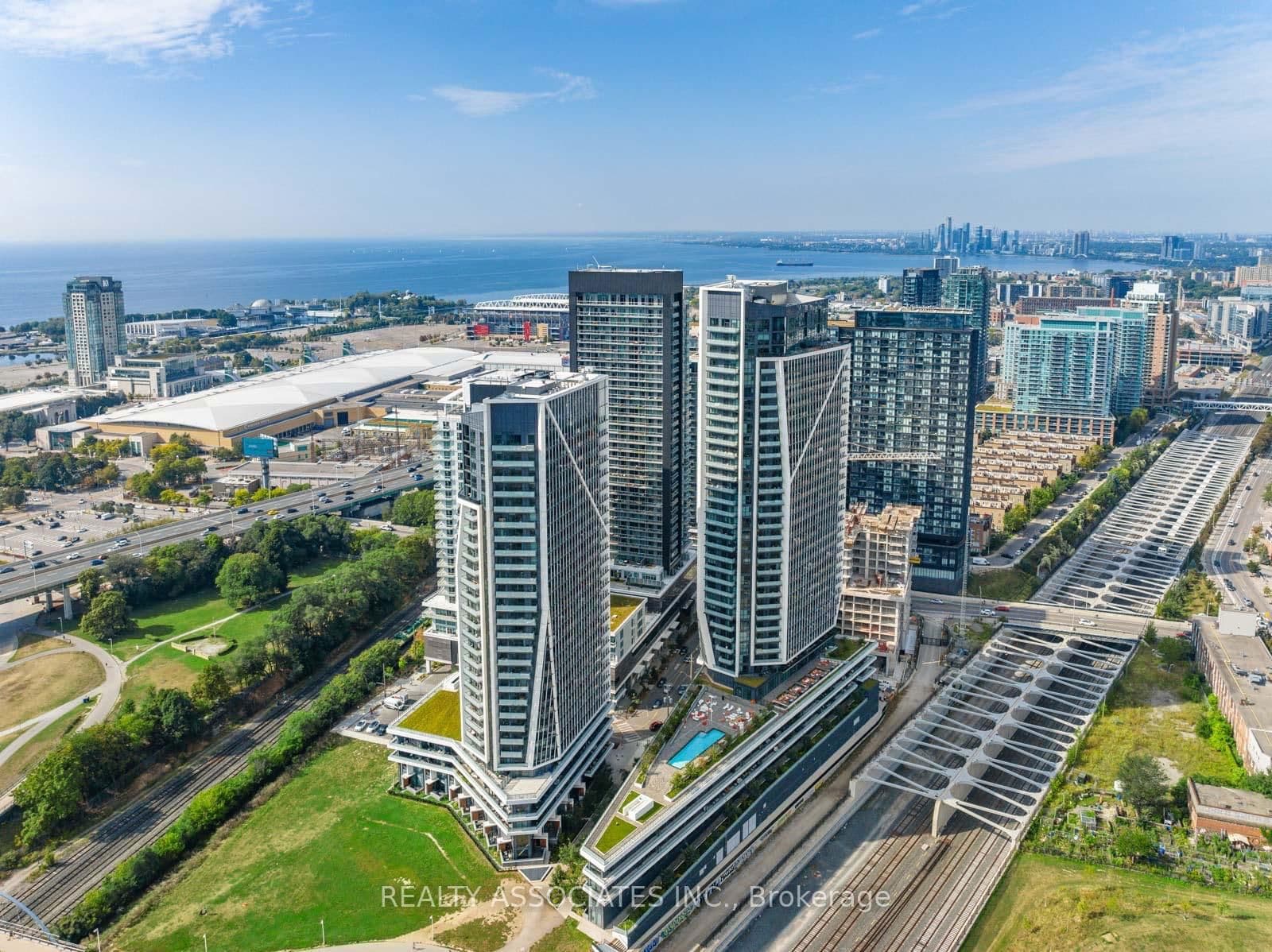 #2204 - 50 Ordnance Street