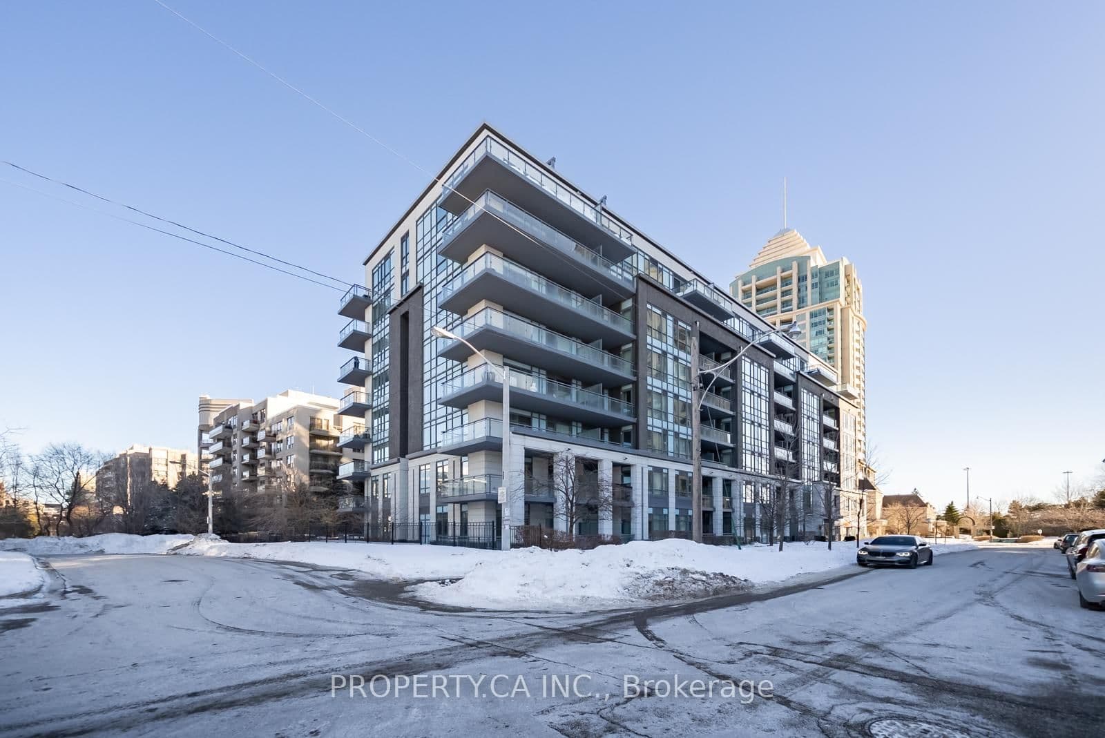 #516 - 17 Kenaston Gardens
