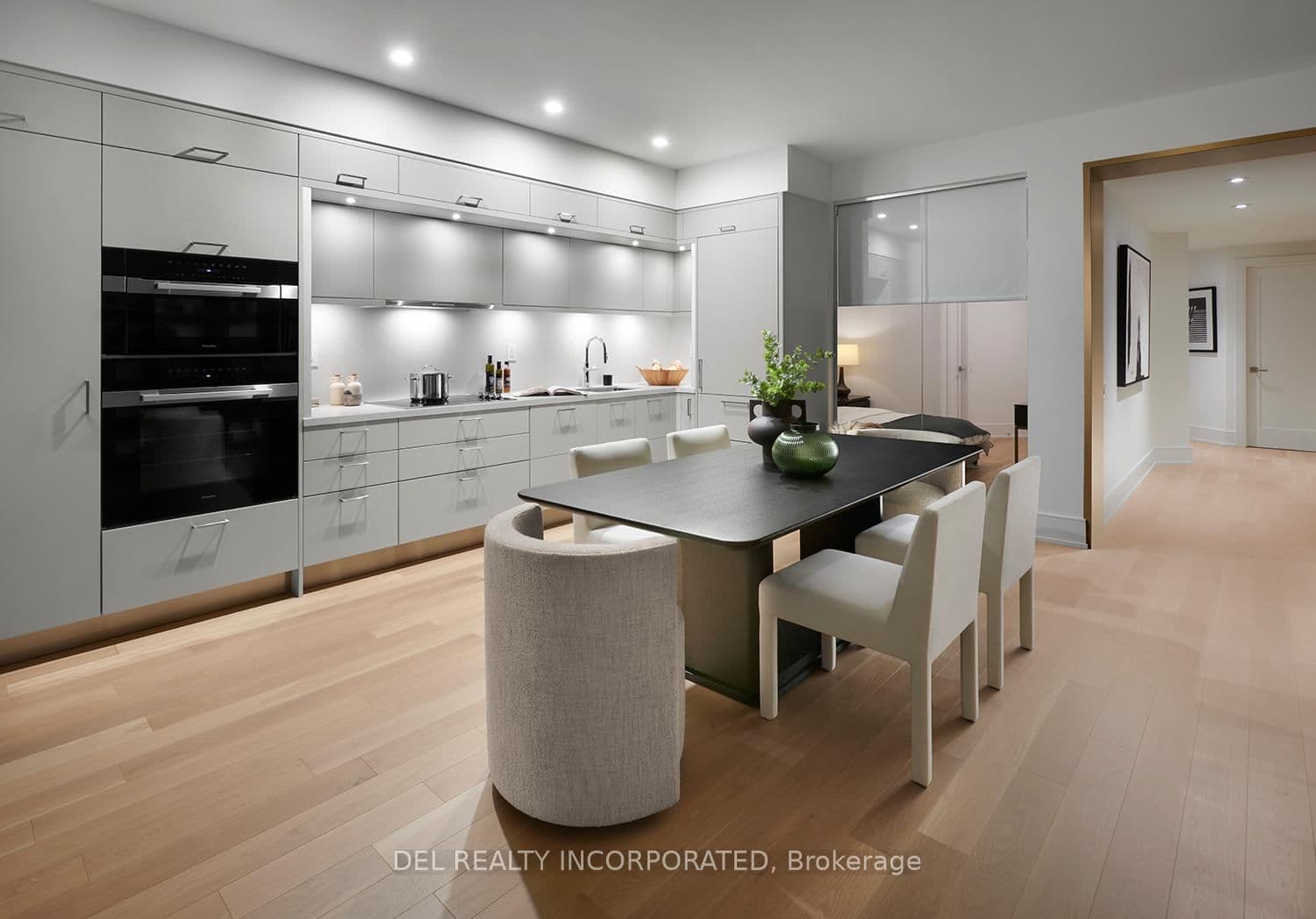 155 Merchants' Wharf, Unit 418