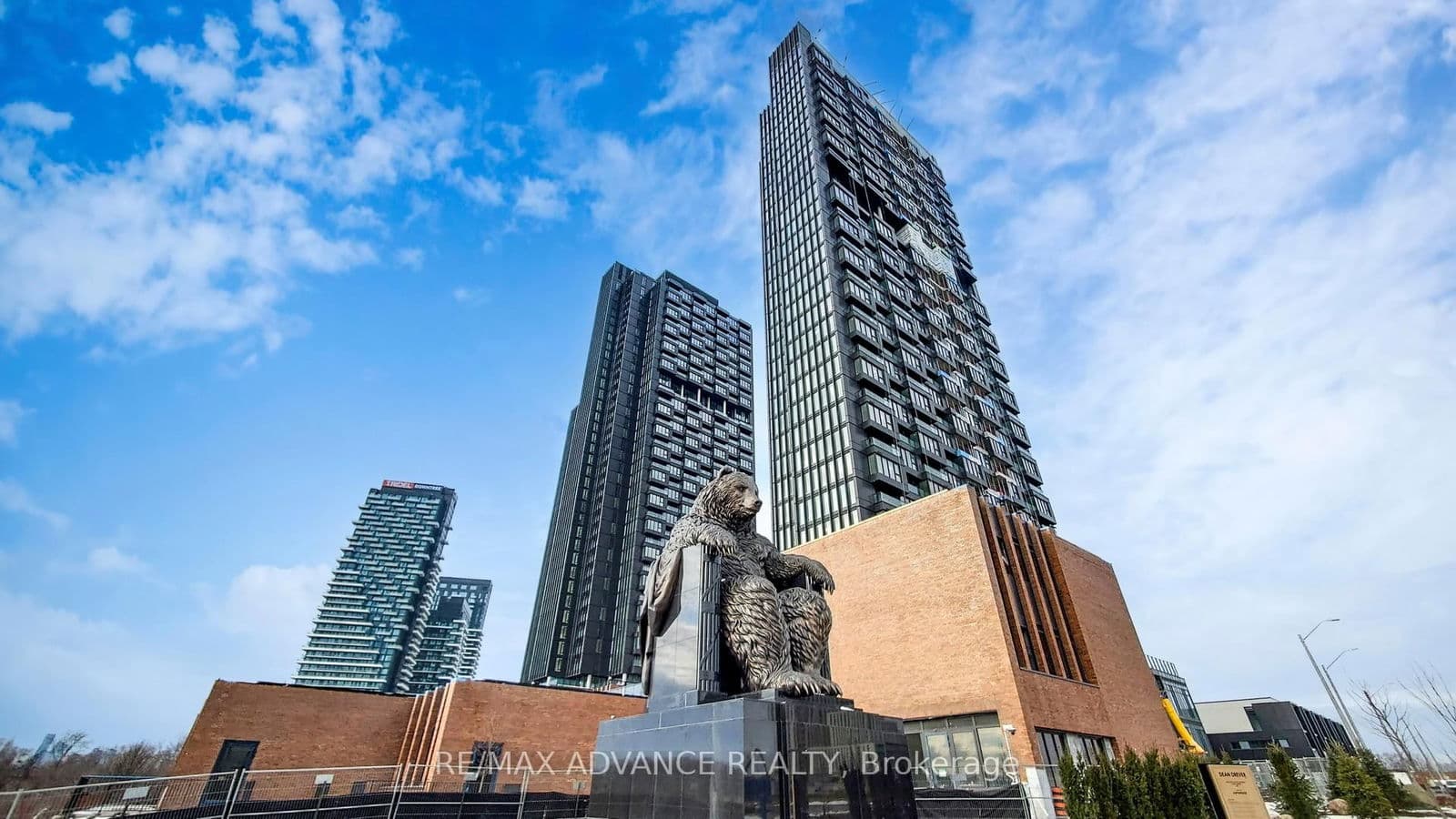 1 Quarrington Lane, Unit 2312