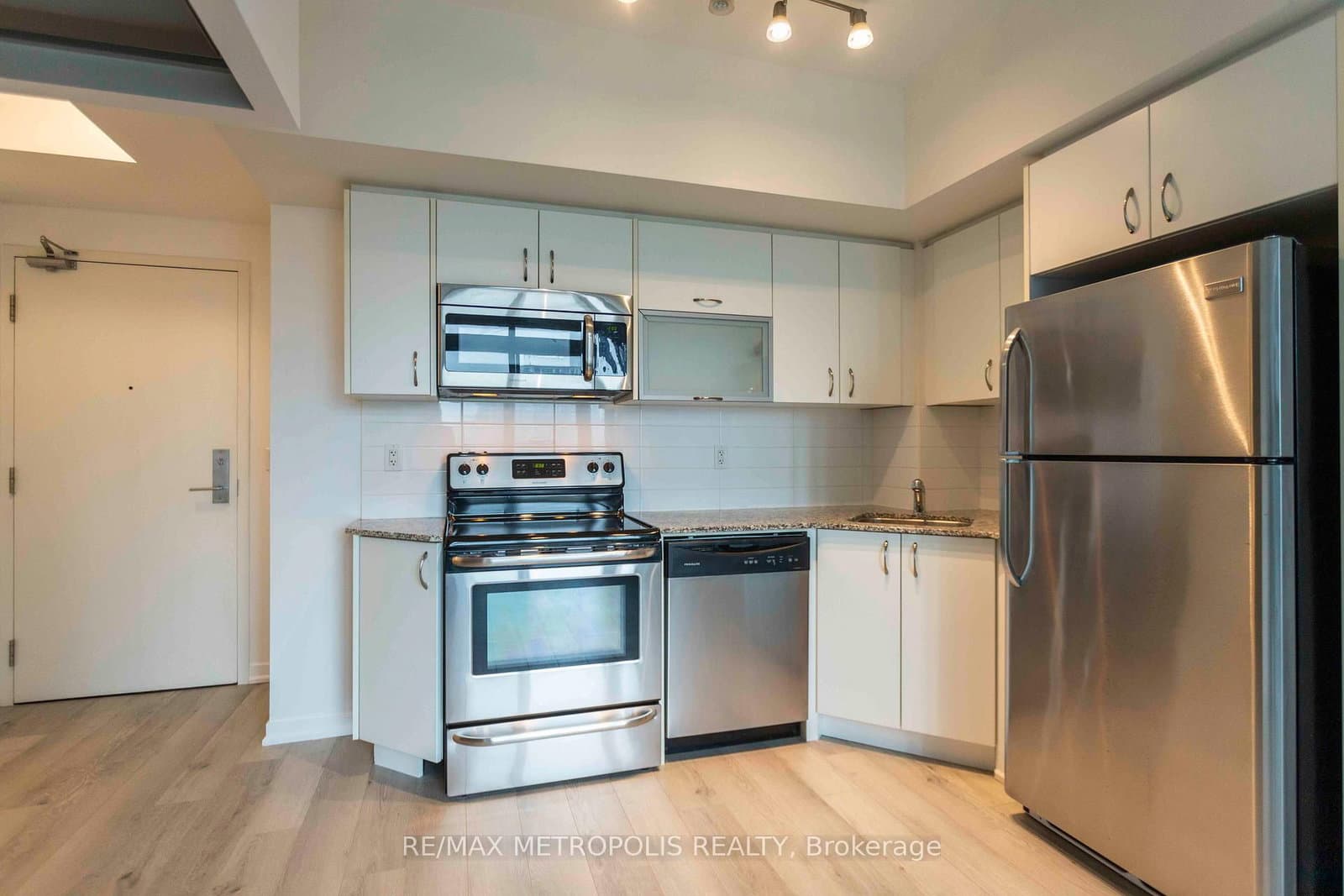 #717 - 55 East Liberty Street