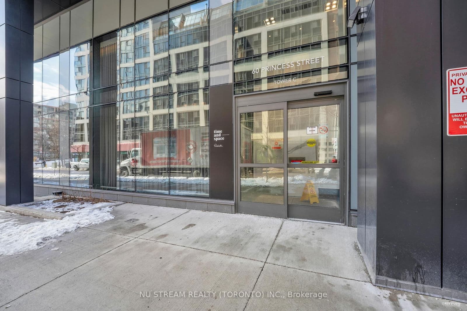 #337 - 60 Princess Street