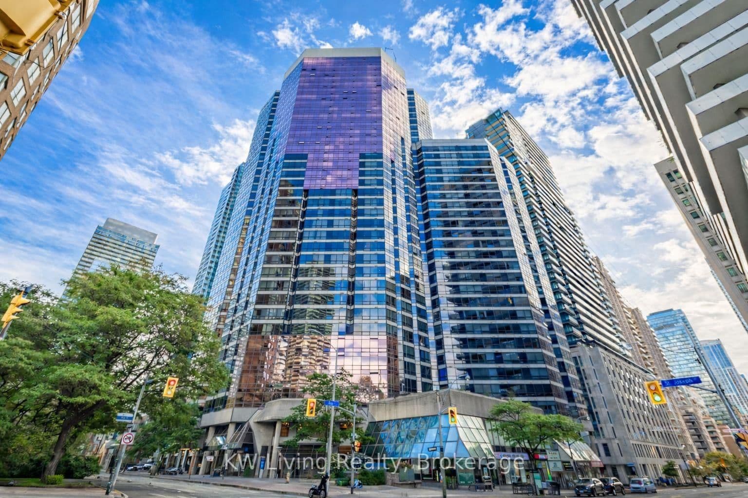 #1109 - 1001 Bay Street