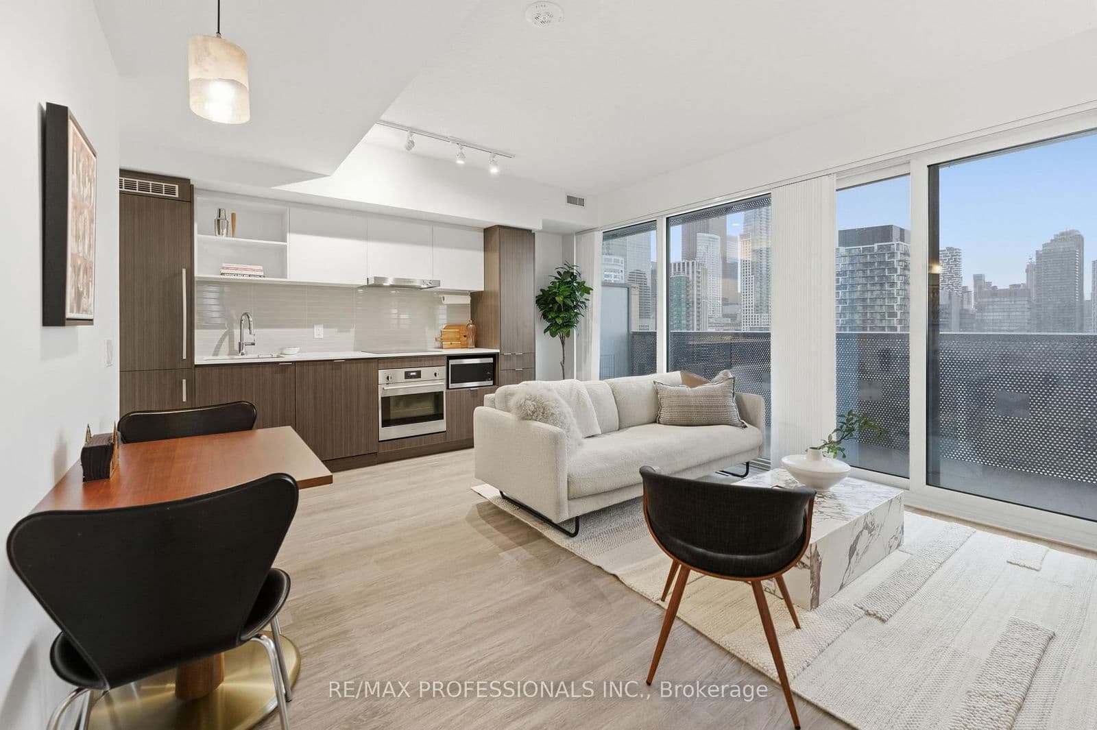 55 Cooper Street, Unit 2005