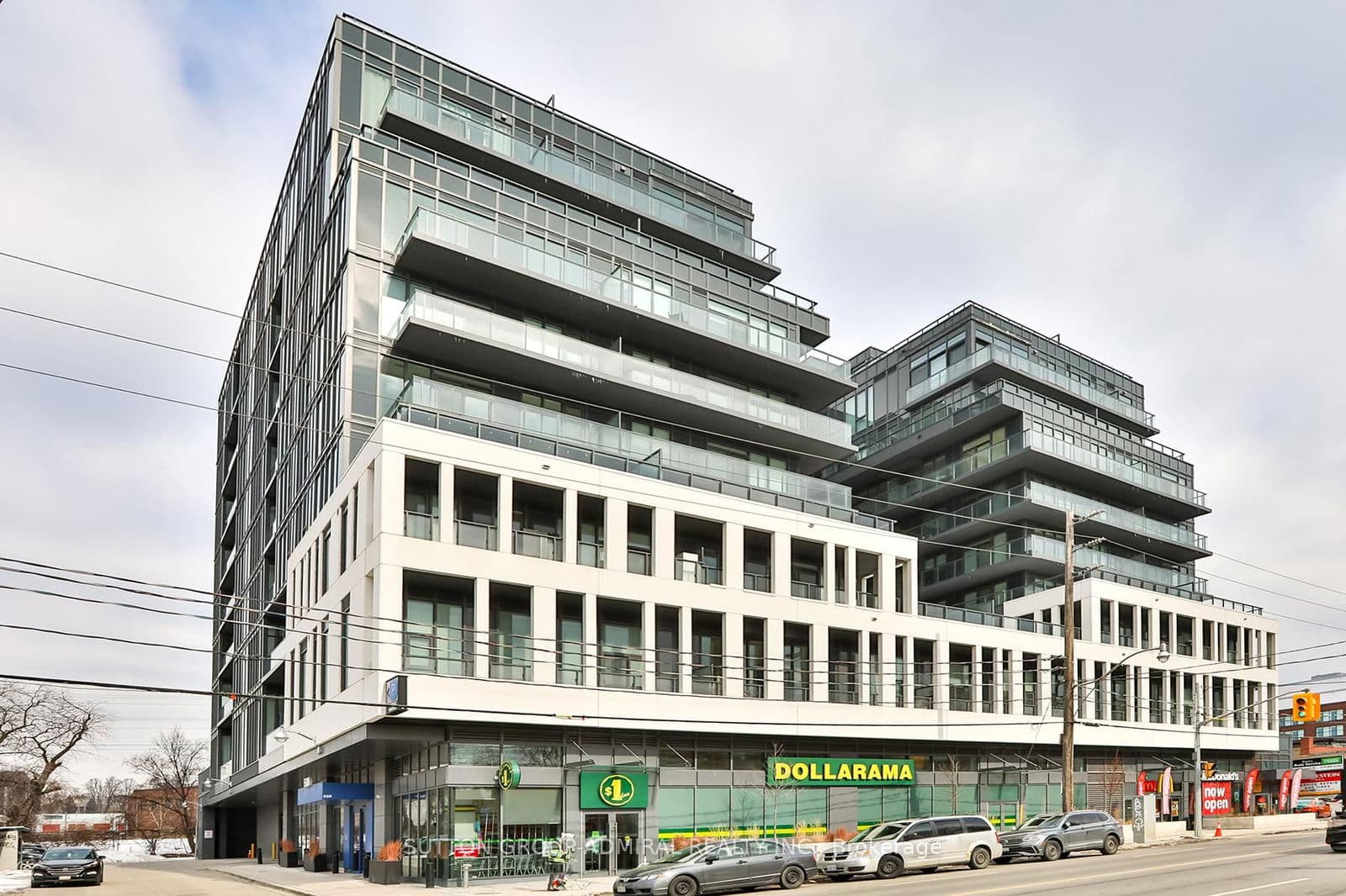 500 Dupont Street, Unit 608