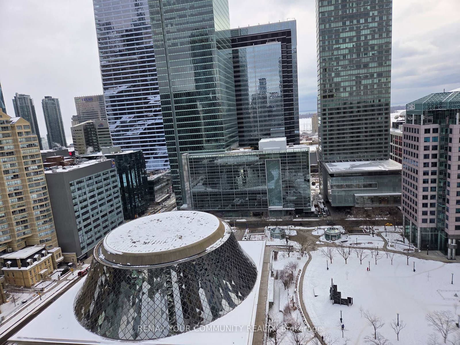 #2107 - 224 King Street W