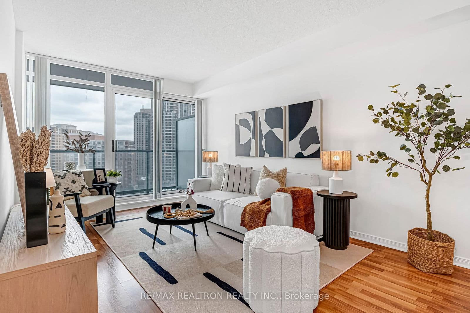 #1211 - 5508 Yonge Street