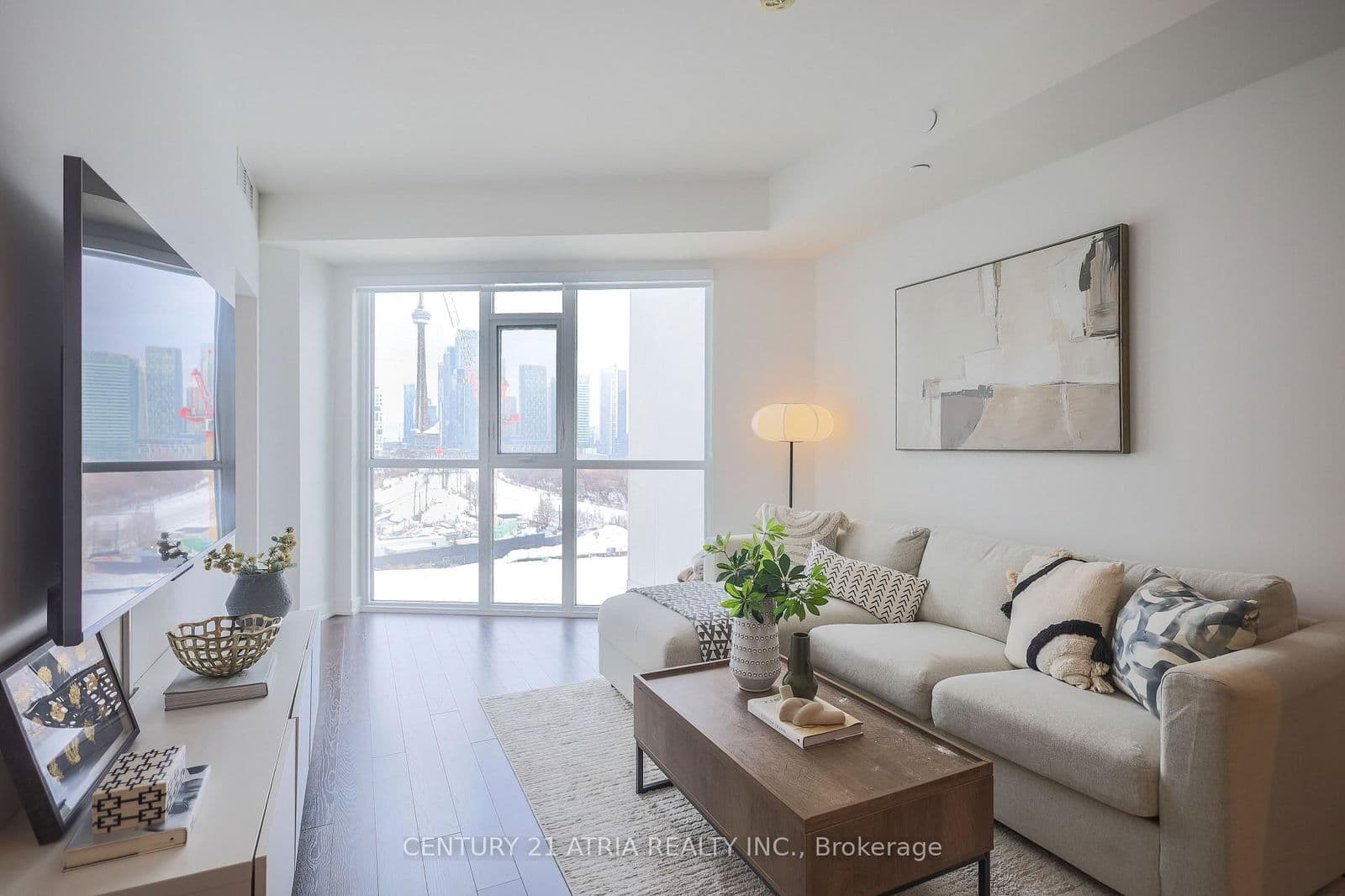 #610 - 30 Ordnance Street