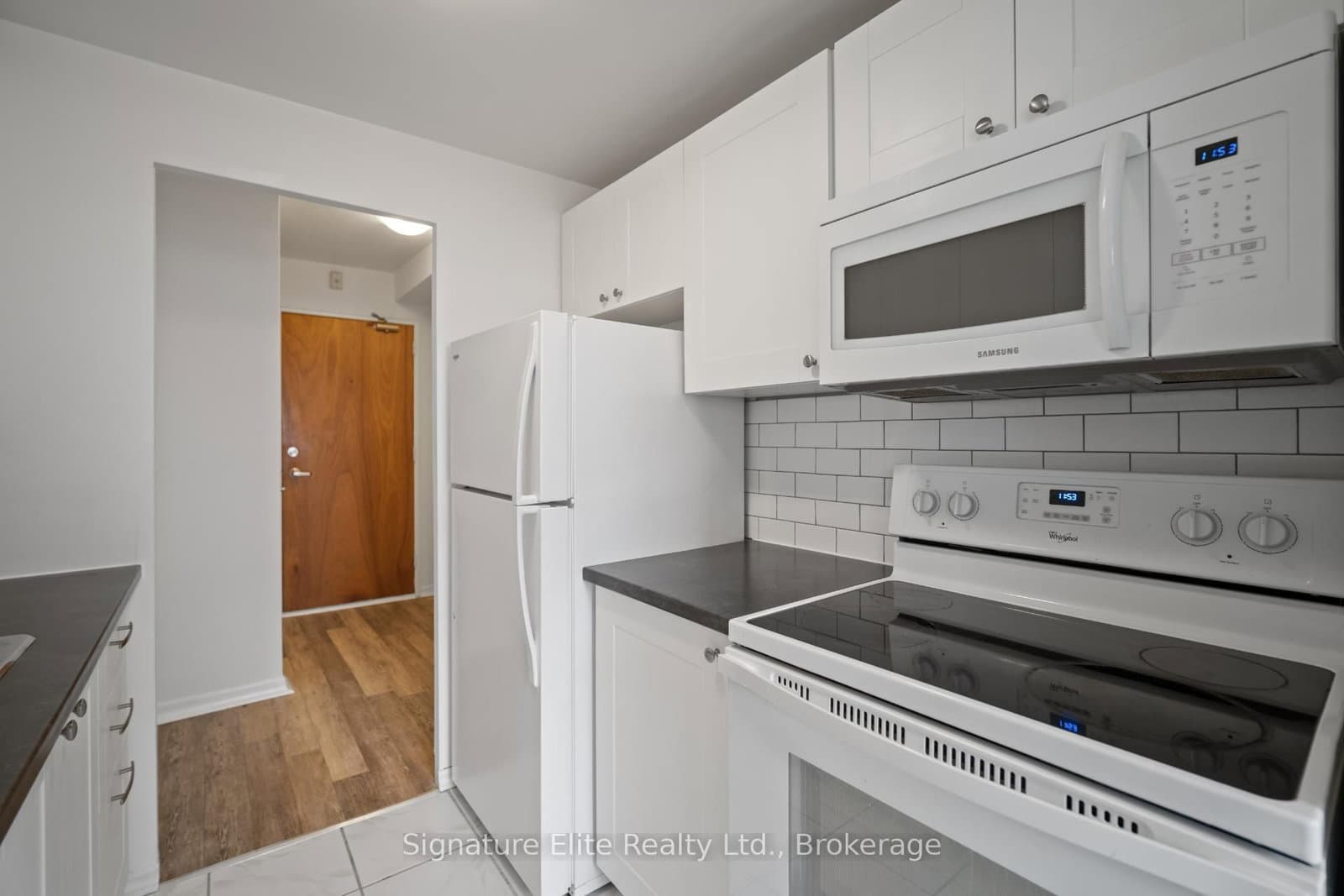 345 Lonsdale Road, Unit 504