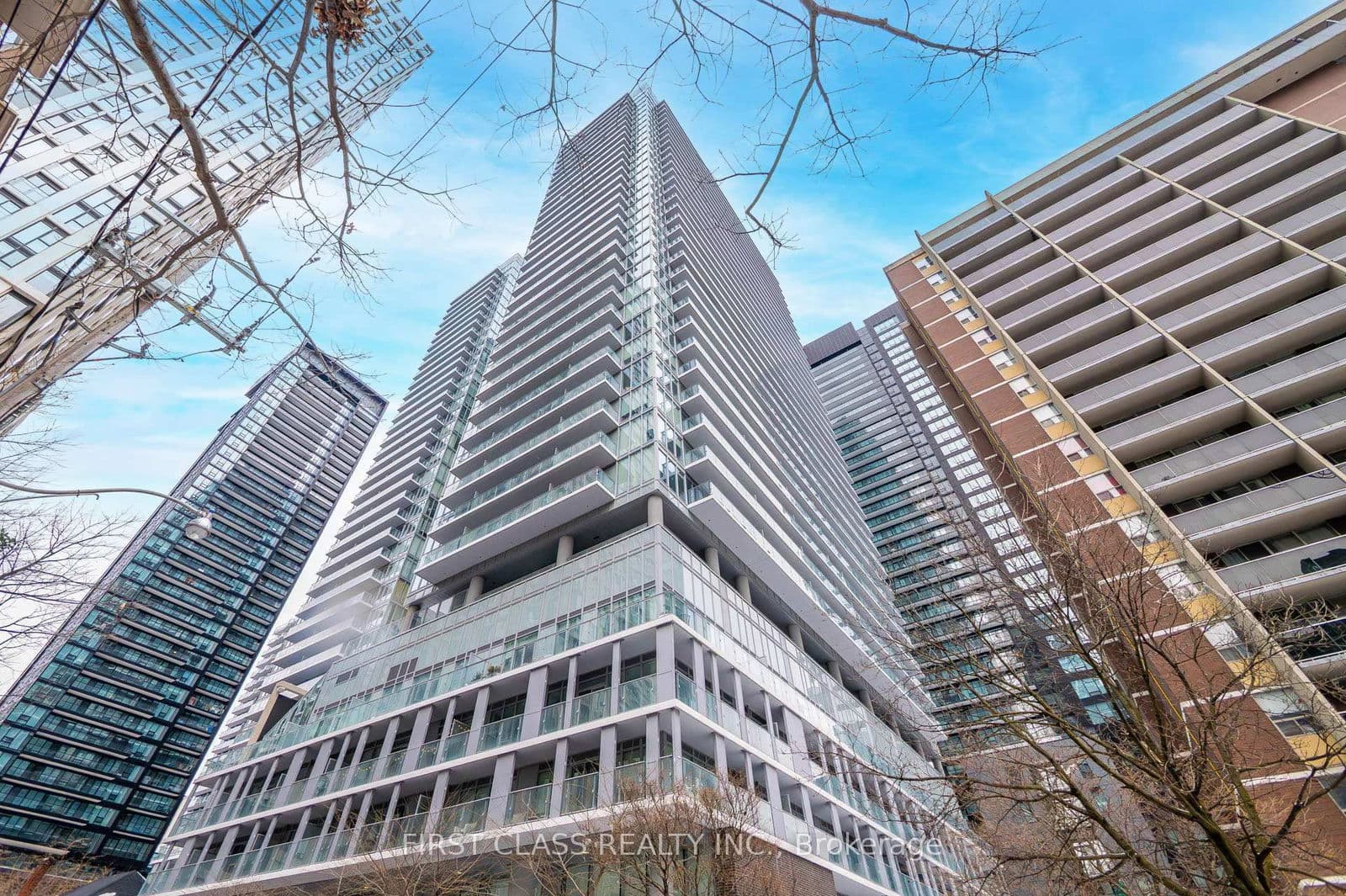 #1615 - 195 Redpath Avenue