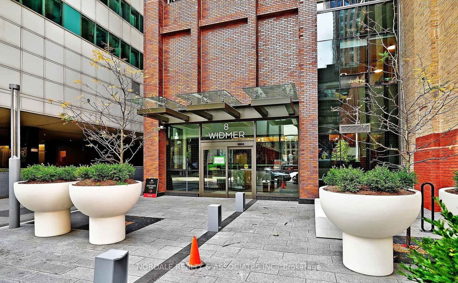 #SPH12 - 8 Widmer Street