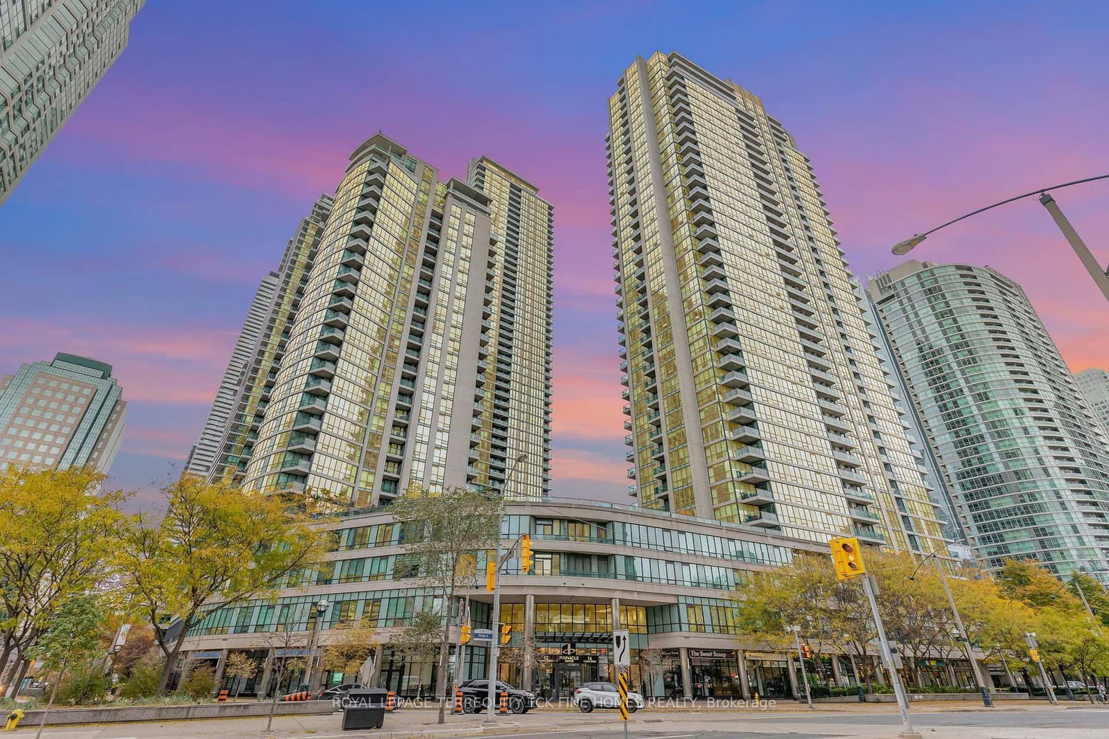 #2604 - 16 Yonge Street