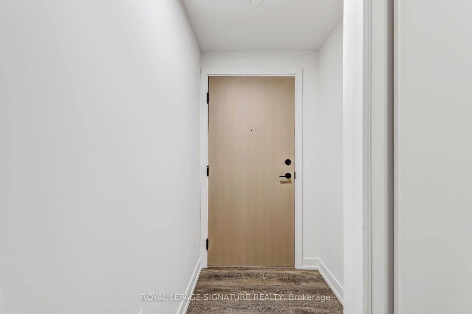 181 Sterling Road, Unit 921