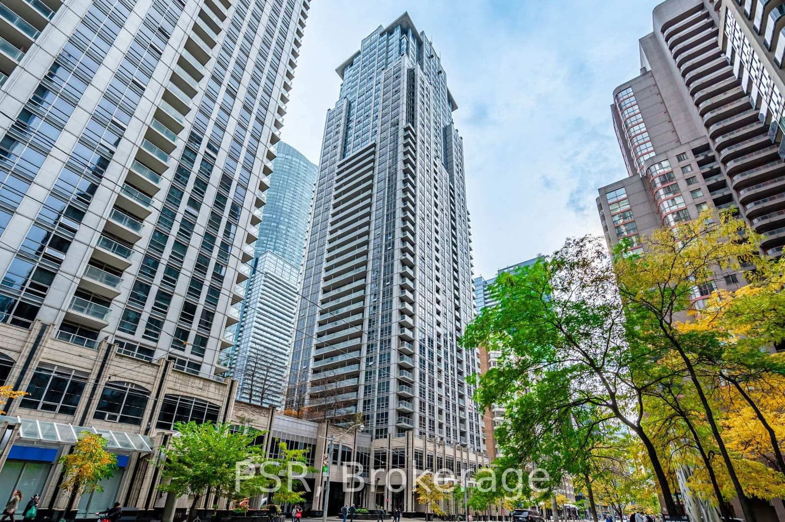#2414 - 761 Bay Street