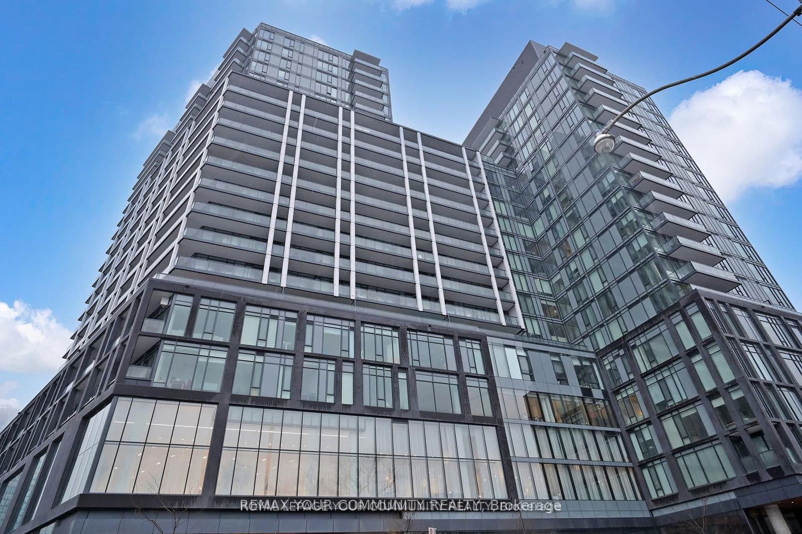 #406 - 50 Power Street