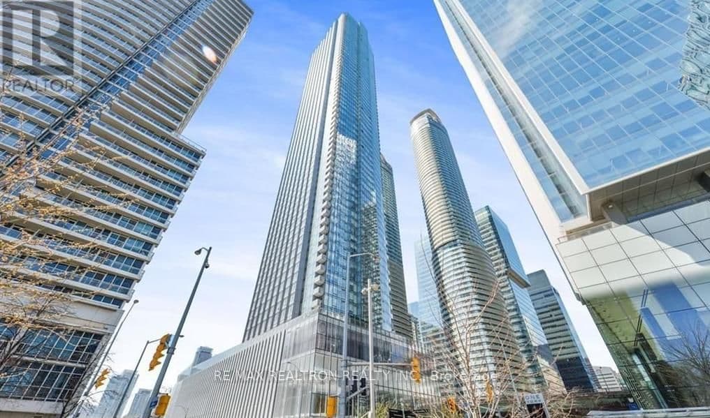 #4107 - 10 YORK Street