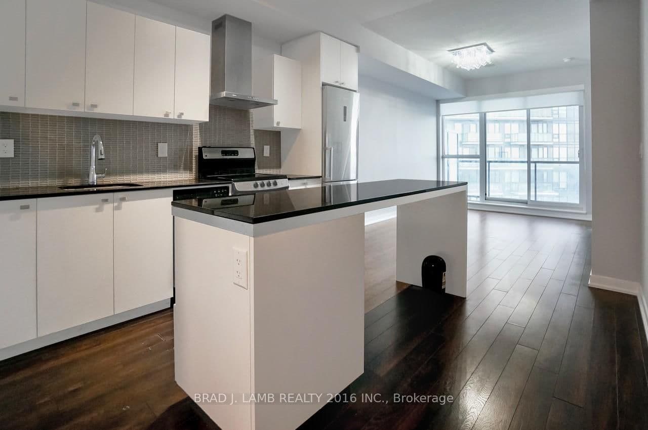 #2211 - 51 East Liberty Street