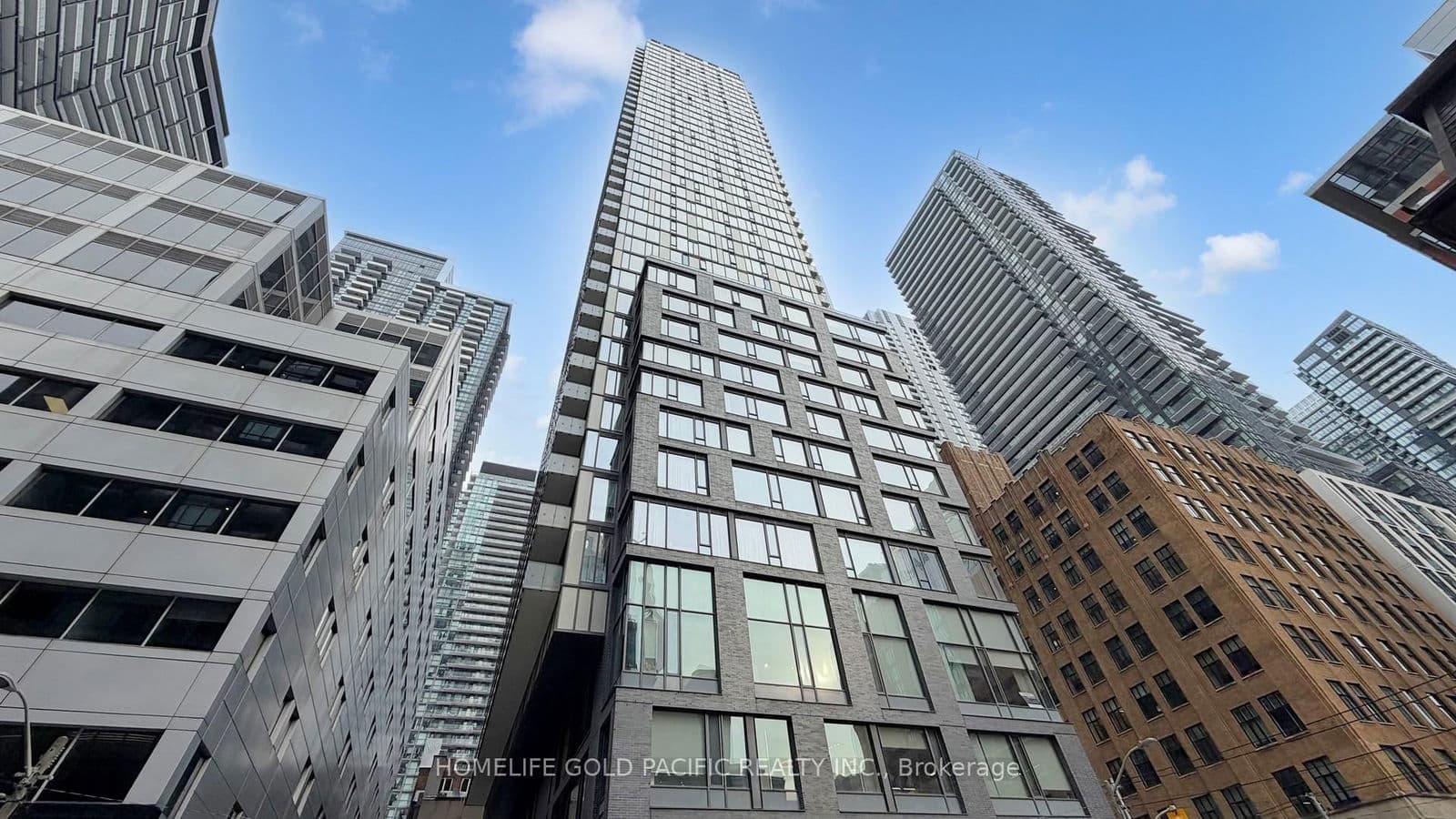 #1005 - 101 Peter Street