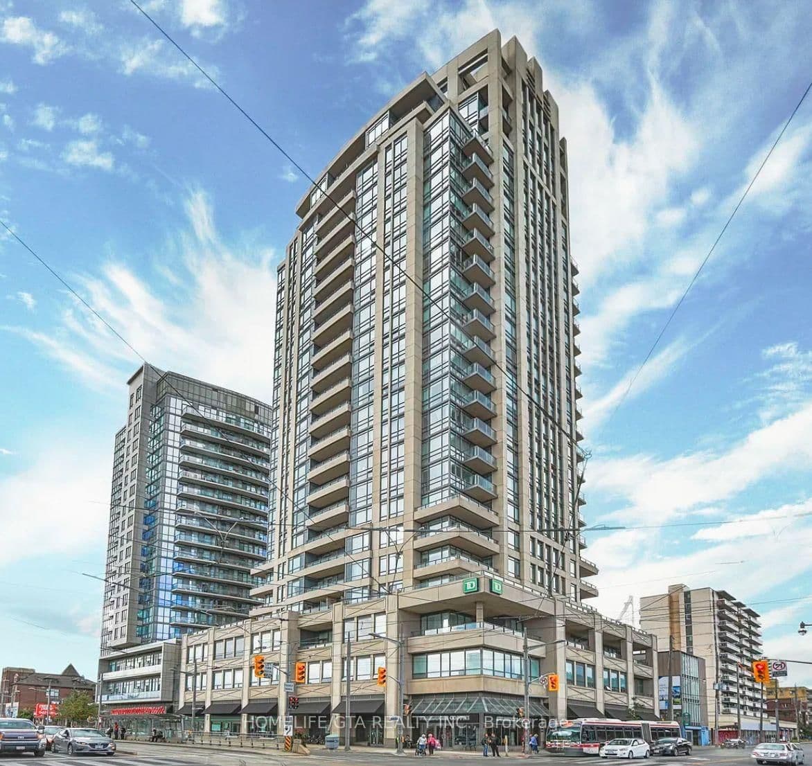 500 St Clair Avenue W, Unit 809