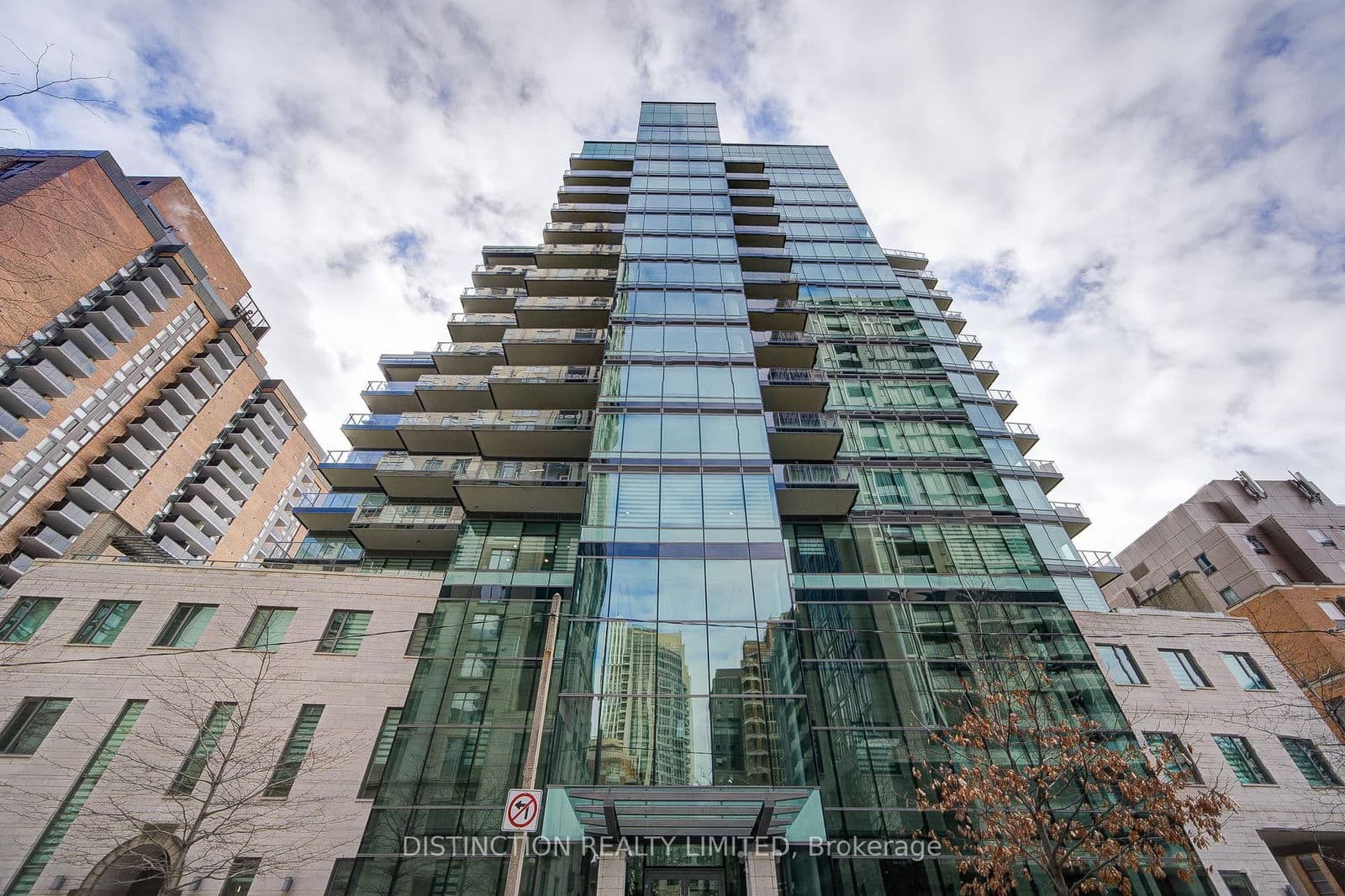 #1603 - 77 W Charles Street W