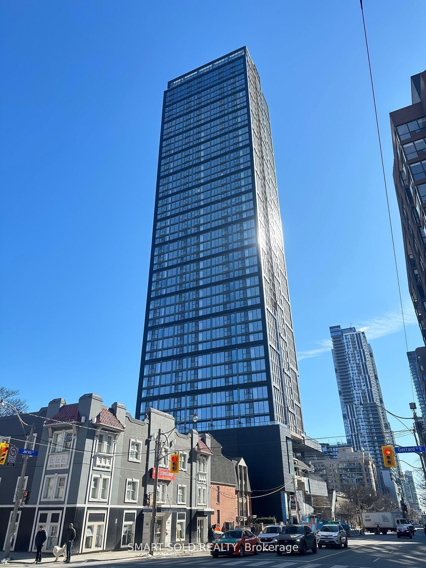 #708 - 319 Jarvis Street