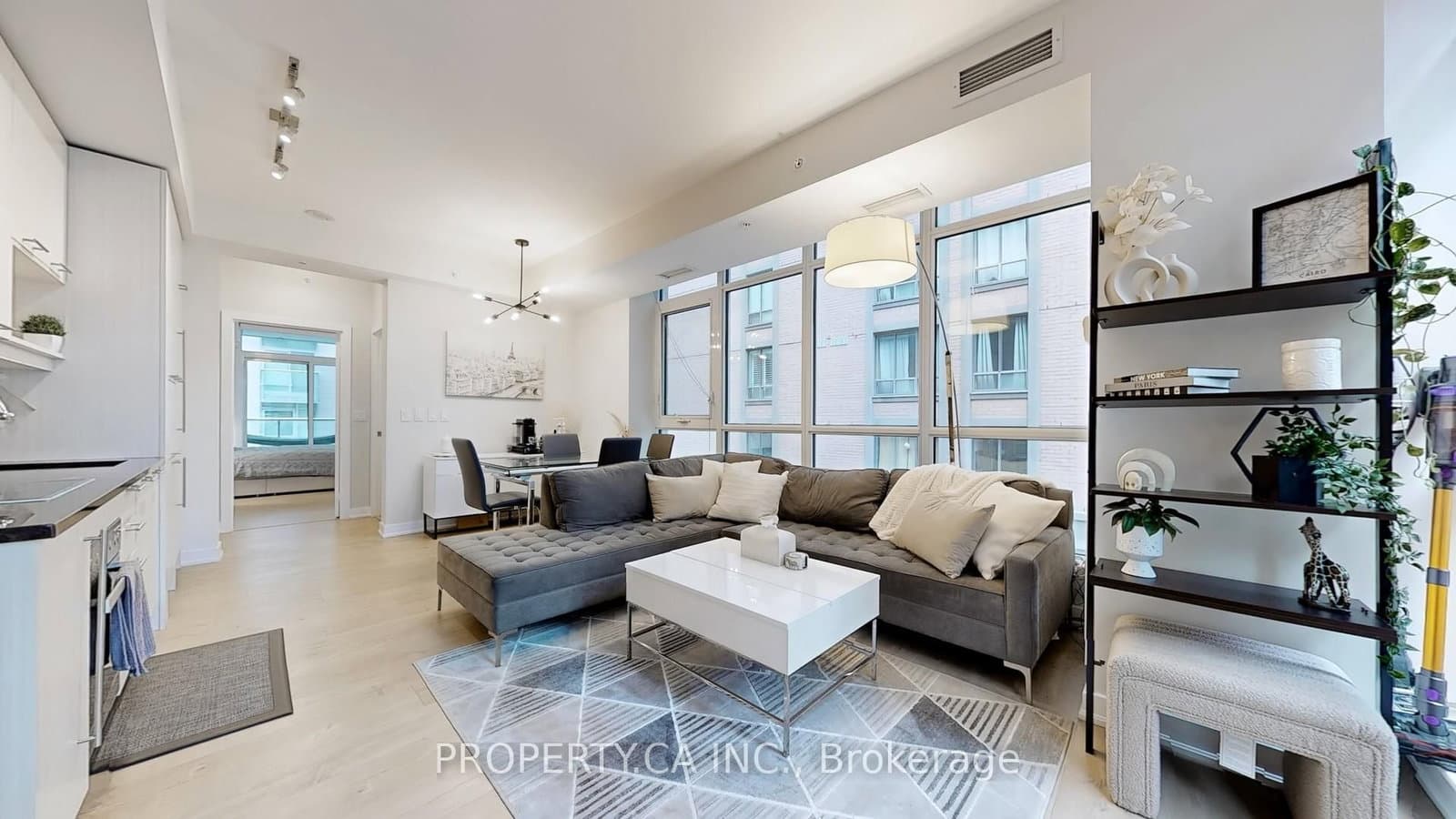 #311 - 30 Nelson Street