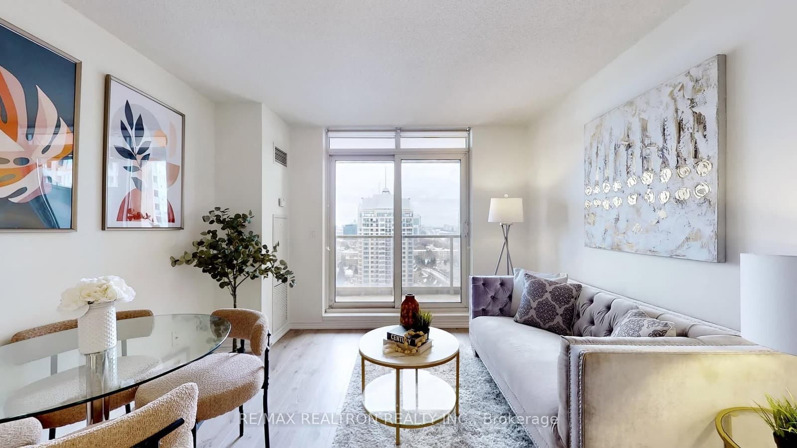 #1606 - 18 Kenaston Gardens