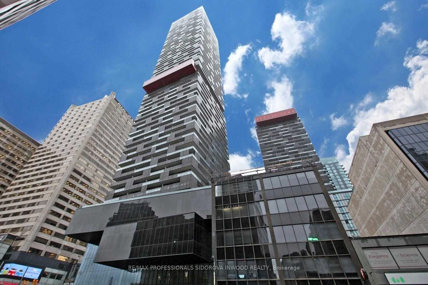 #4103 - 8 Eglinton Avenue E