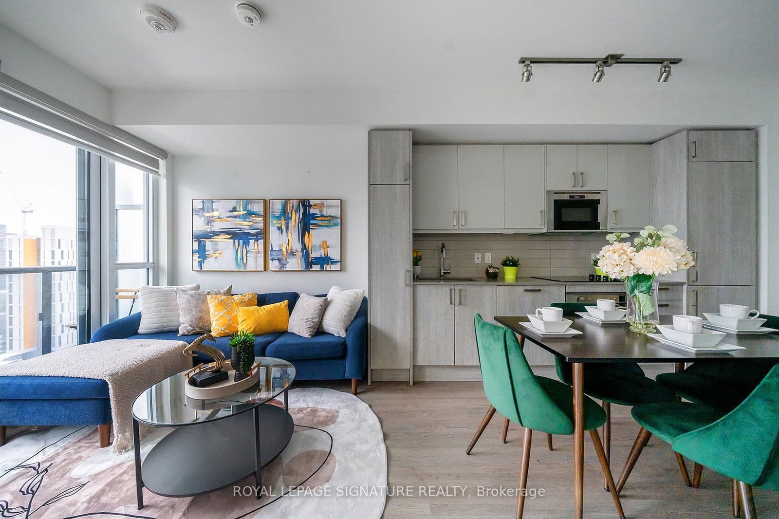 #3206 - 77 Mutual Street