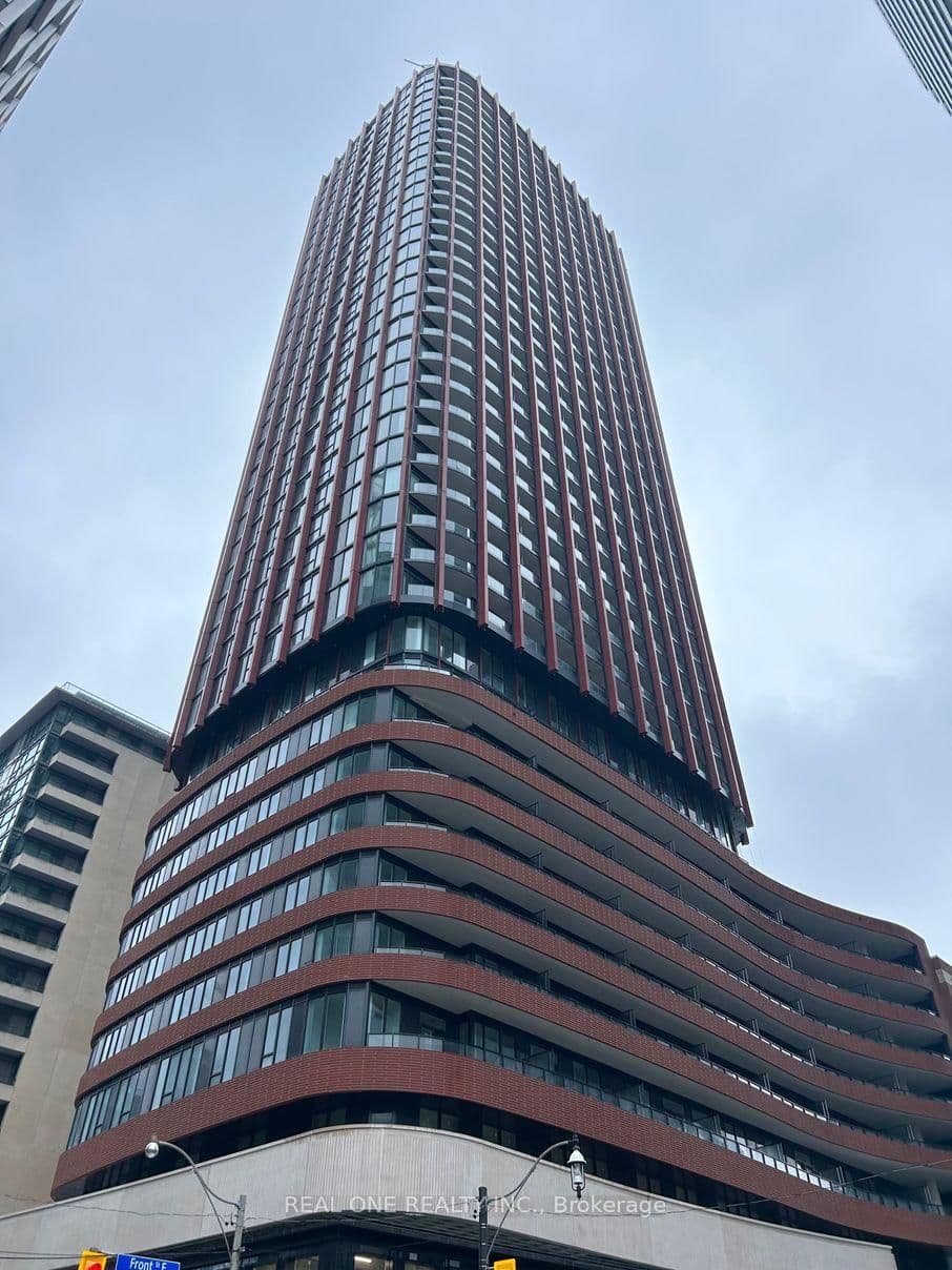 #711 - 180 Front Street E