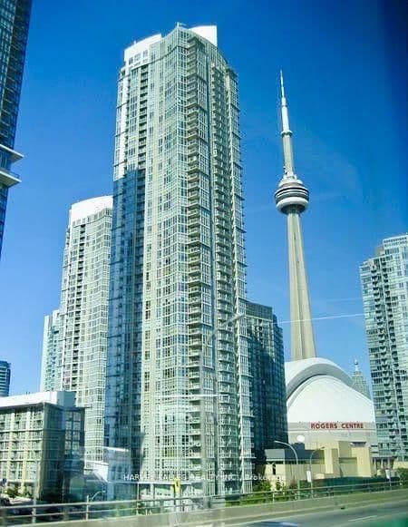 #4001 - 35 Mariner Terrace