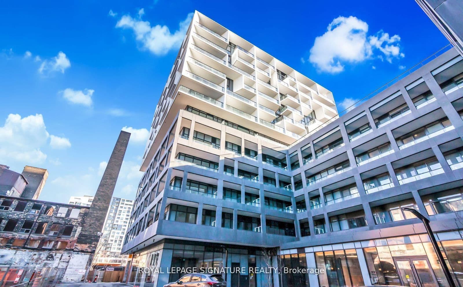 #403 - 9 Tecumseth Street