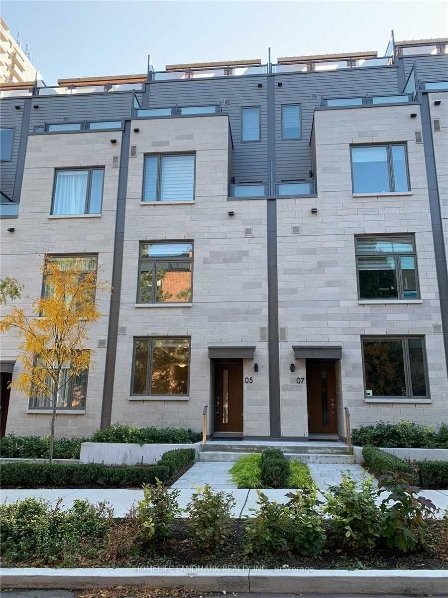 165 Pears Avenue, Unit Th #5