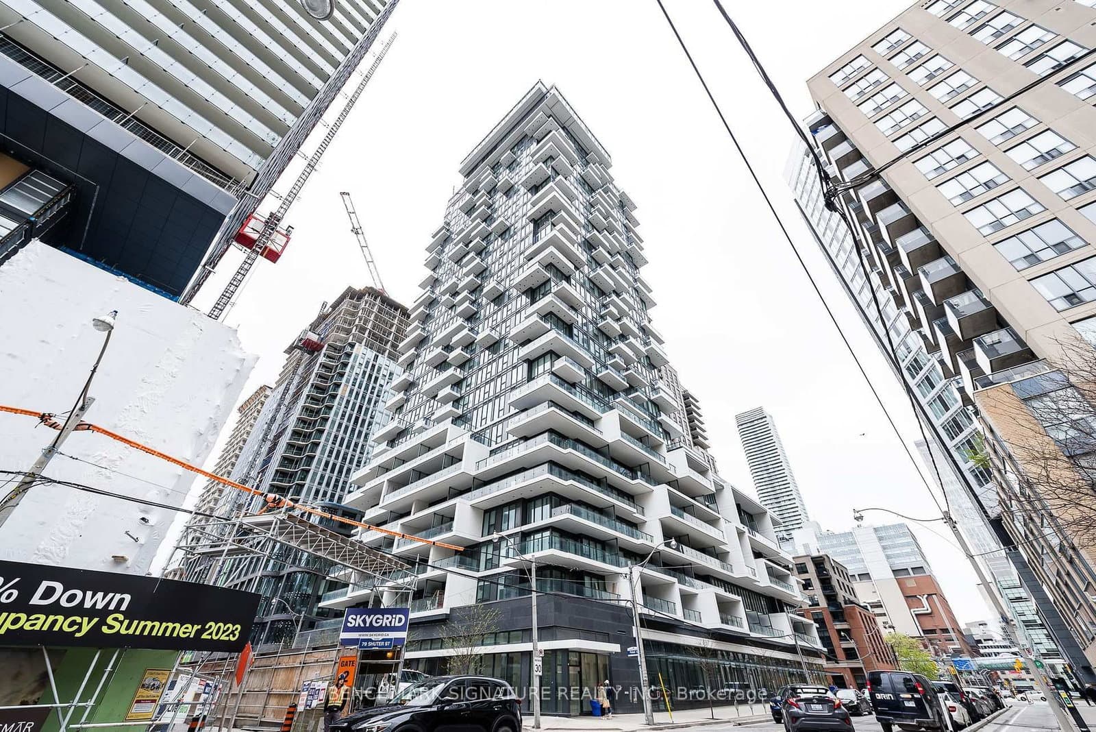 77 Shuter Street, Unit 2810