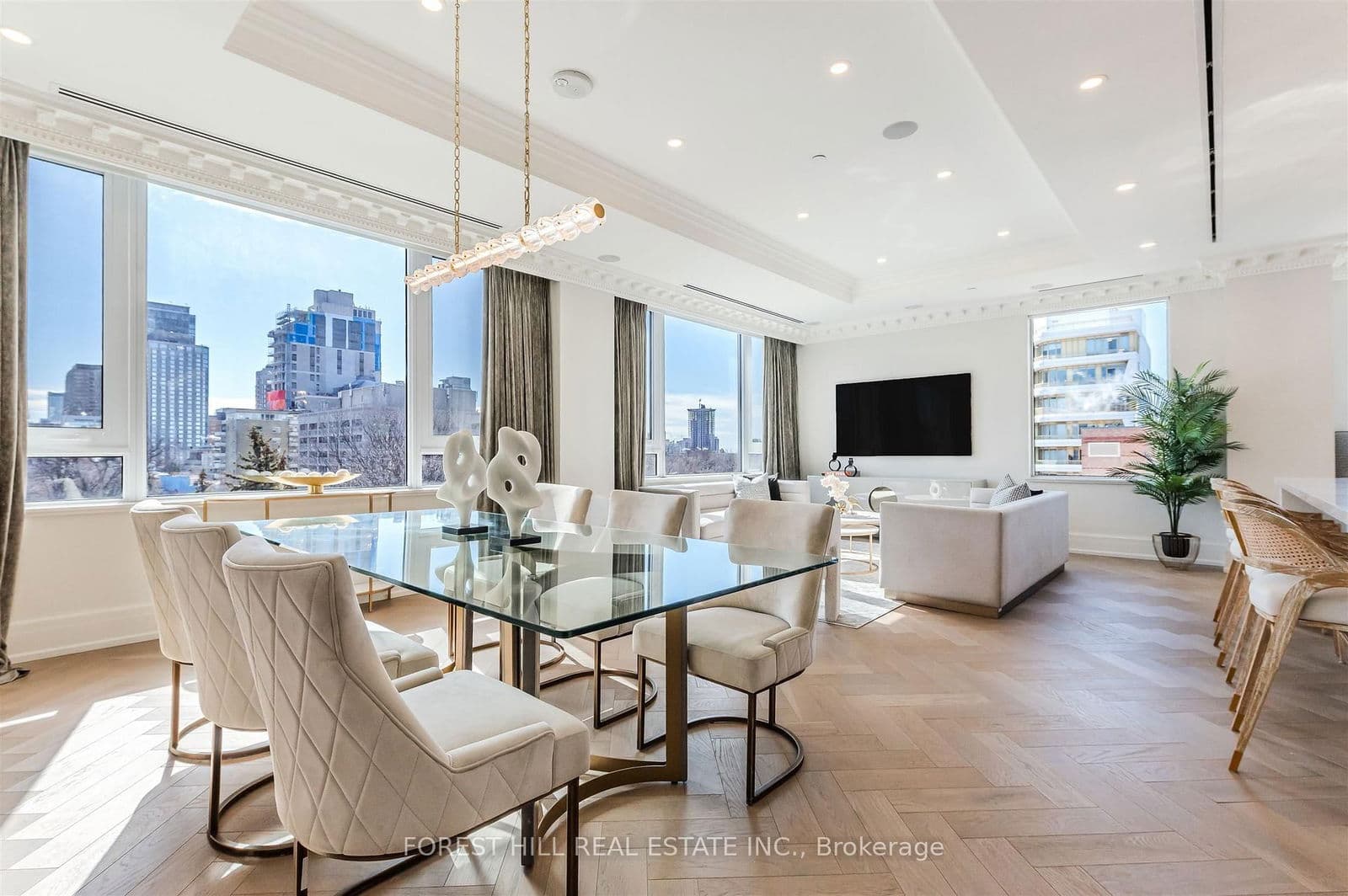 #602 - 128 Hazelton Avenue