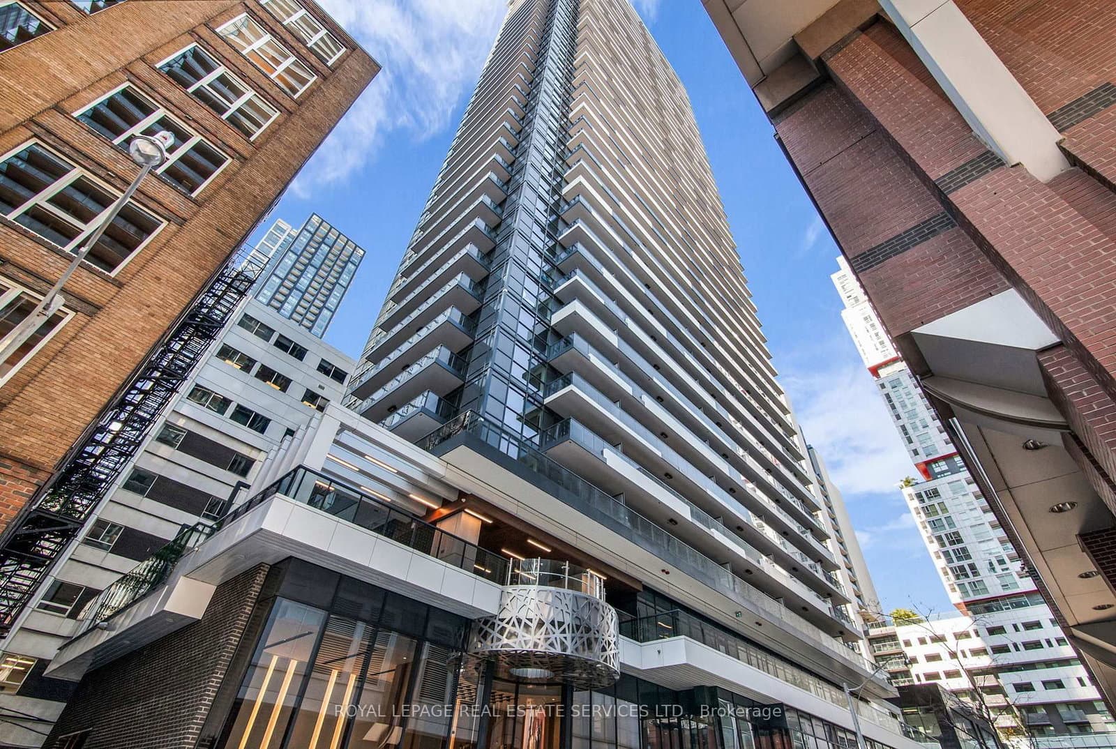 38 Widmer Street, Unit 4606