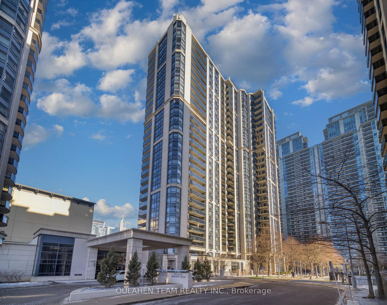 #915 - 155 Beecroft Road