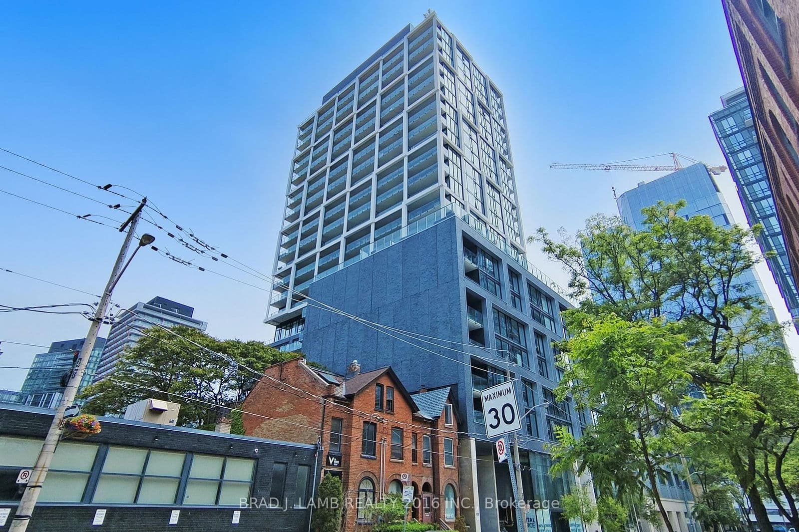 #305 - 55 Ontario Street