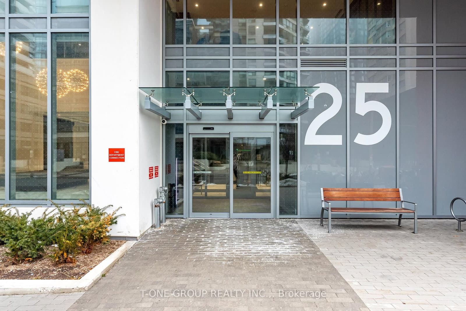 25 Holly Street, Unit 2206