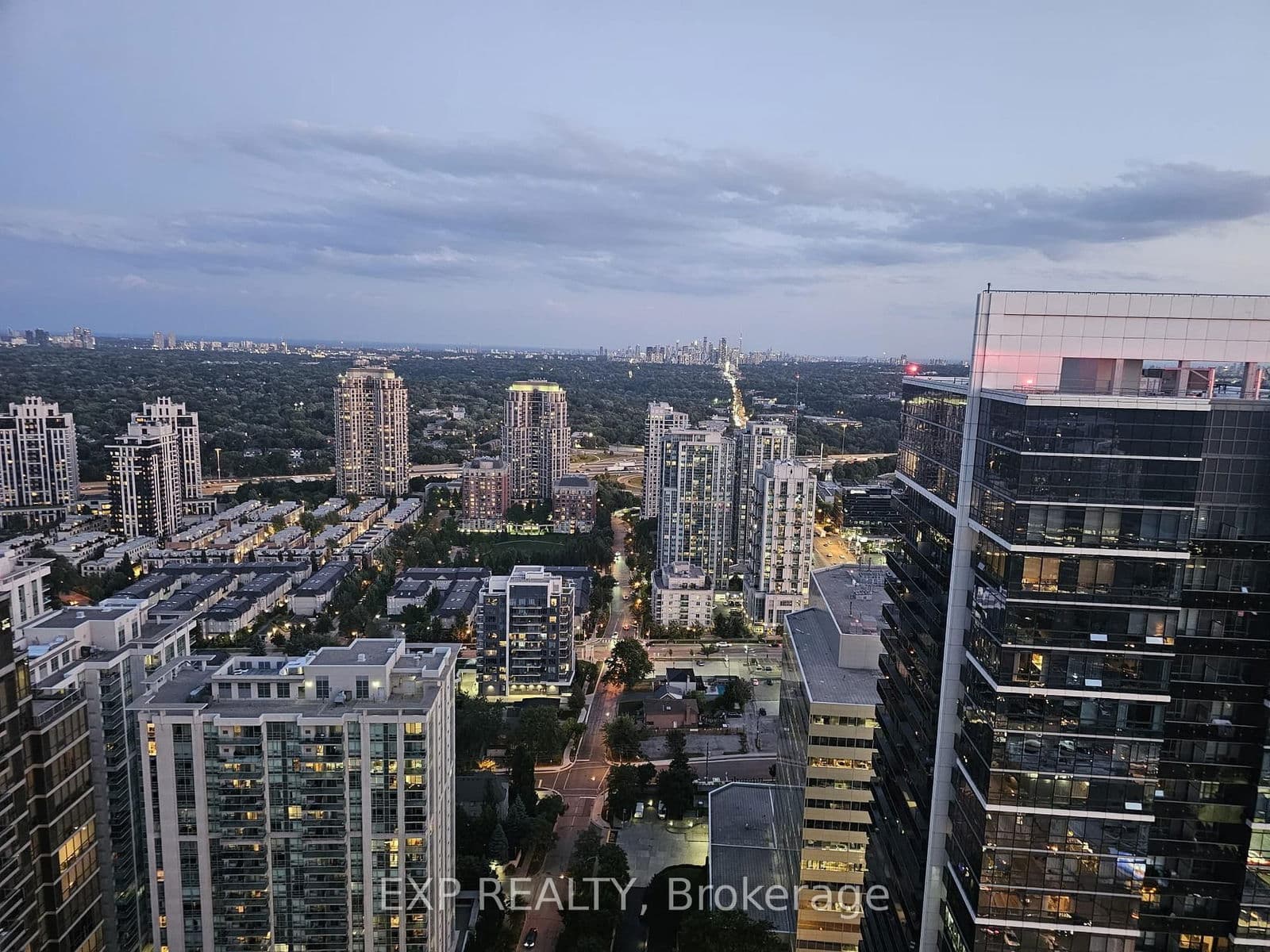 #3817 - 5 E Sheppard Avenue