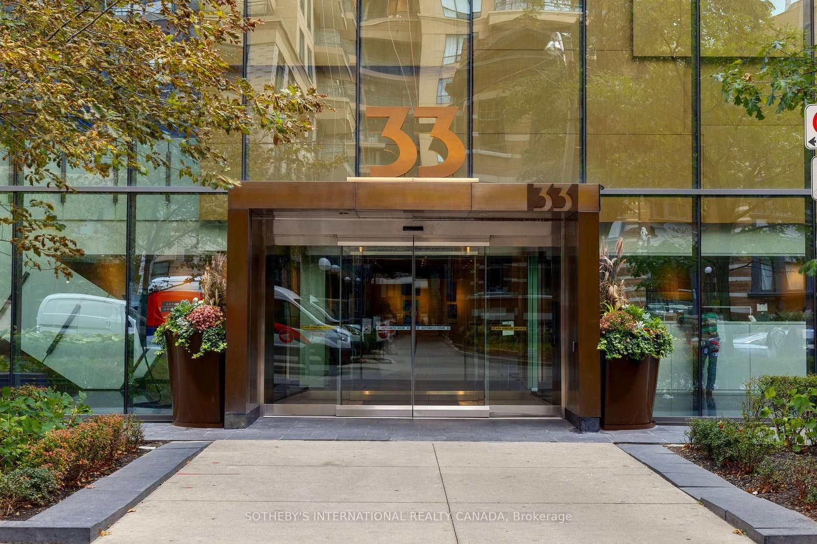 #3807 - 33 Charles Street E