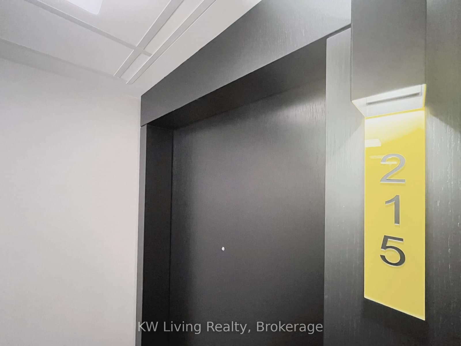 158 Front Street, Unit 215