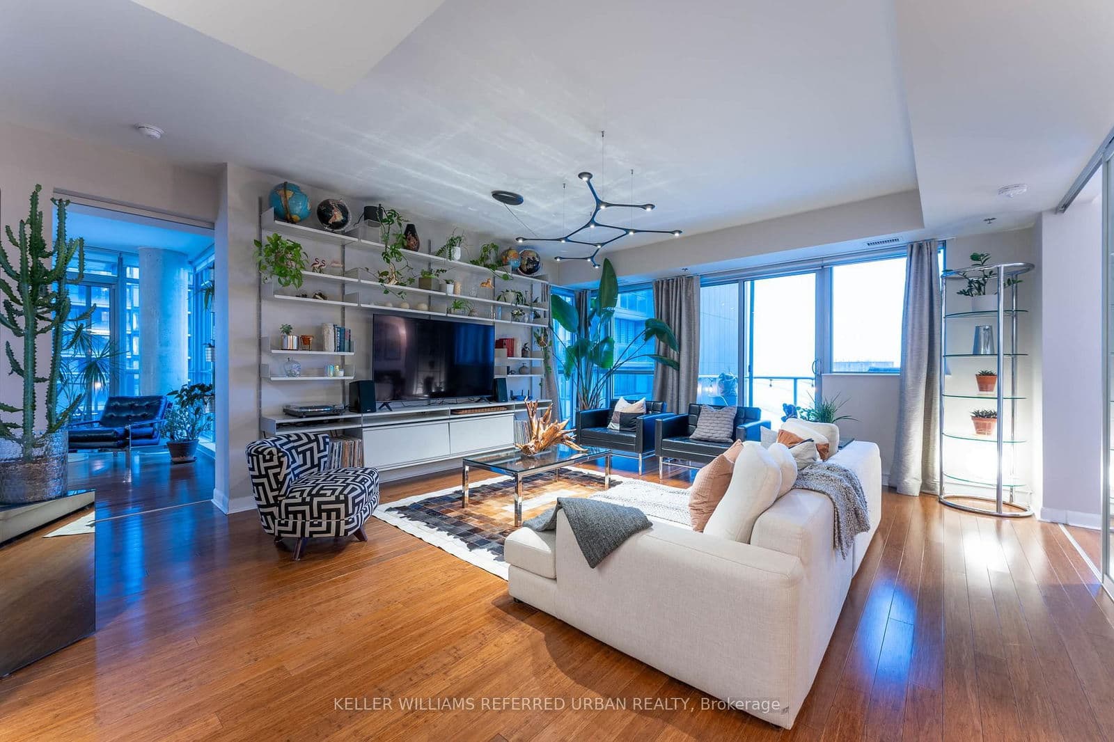 #2903 - 375 King Street W