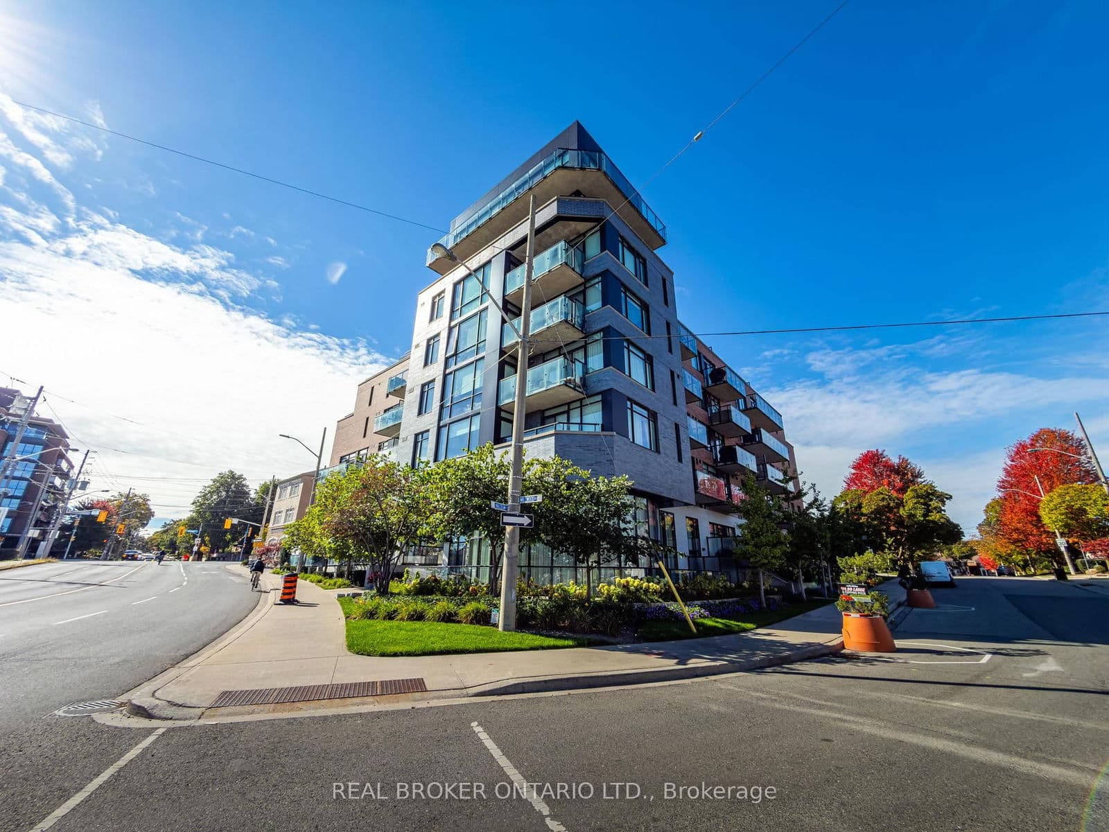#606 - 25 Malcolm Road