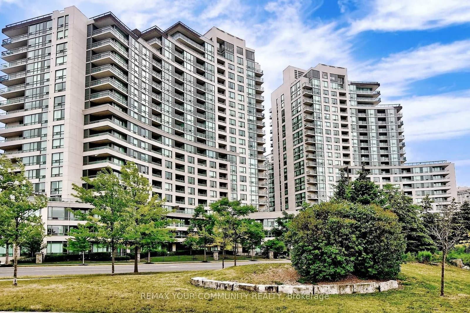 #607 - 503 Beecroft Road